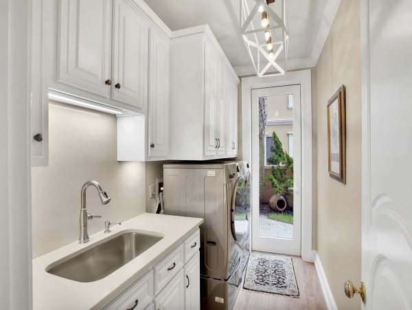 Destin Beachfront Vacation Rental - Luxury Gulf Front Home with Pool & Theatre
